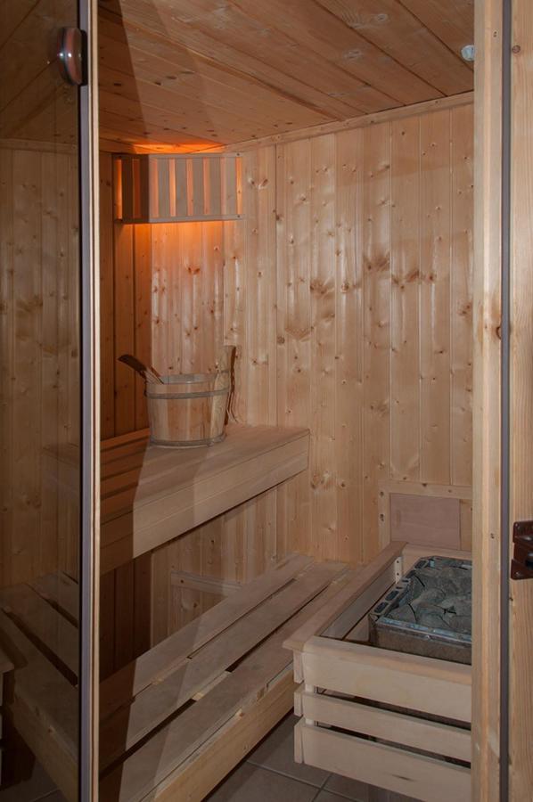 Ferienhaus Plau Am See, Direkt Am Wasser ภายนอก รูปภาพ